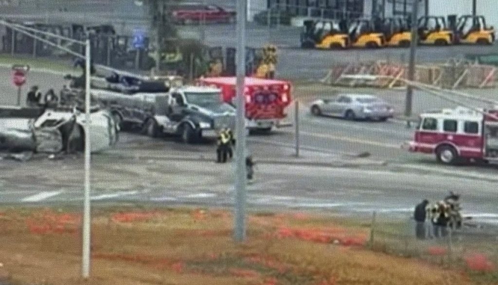 Mobile Fire-Rescue Department Responds to Hazmat Incident