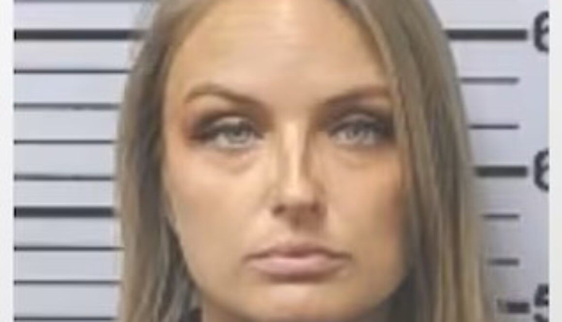 Woman Arrested in Cutting Incident at Mobile Park