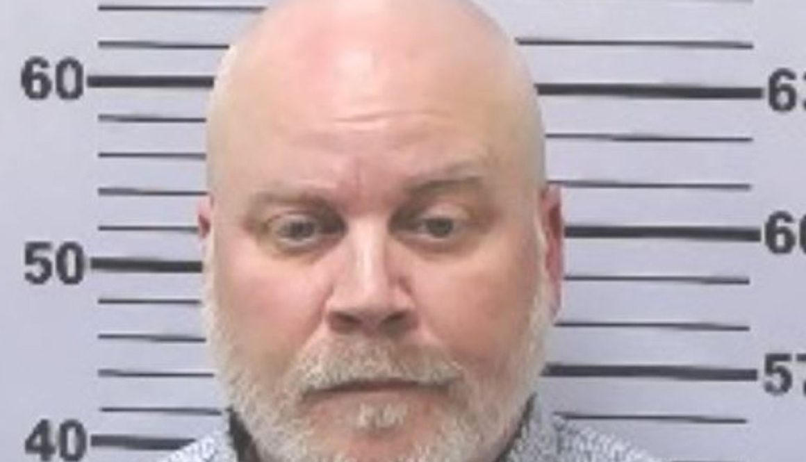 Mobile Insurance Agent Faces Numerous Counts of Fraud