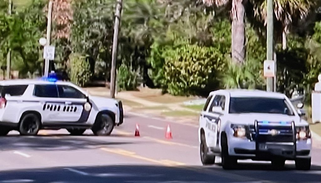 Police Pursuit Ends When Driver Gets Stuck in Traffic