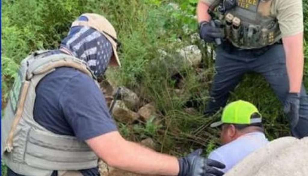 Law Enforcement Arrest 24 During Immigration Sweeps