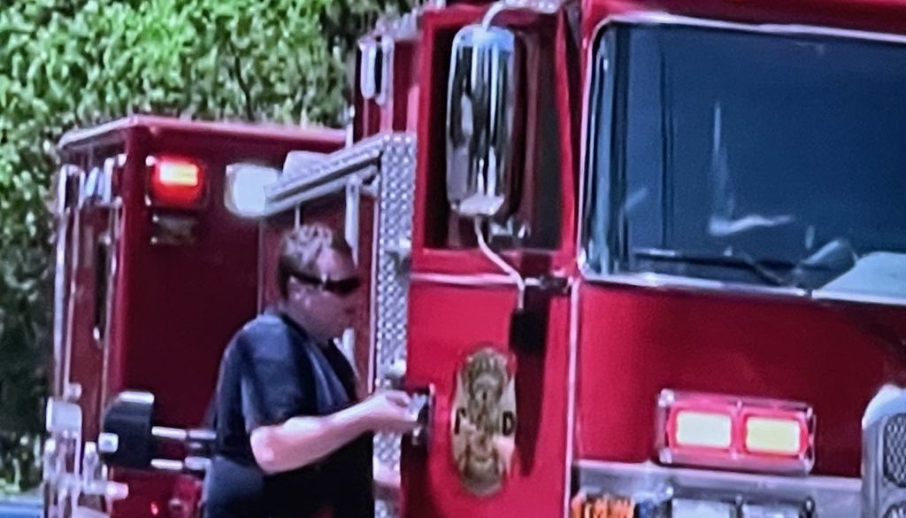 Rollover Wreck on Government Street Injures 1 Person