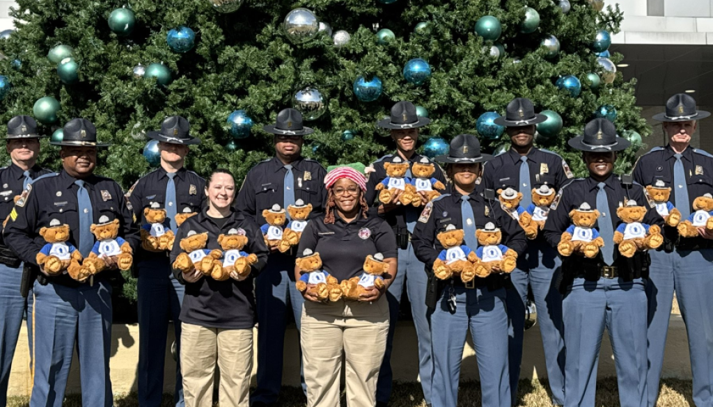 ALEA Troopers Deliver Holiday Cheer to Mobile Children’s Hospital