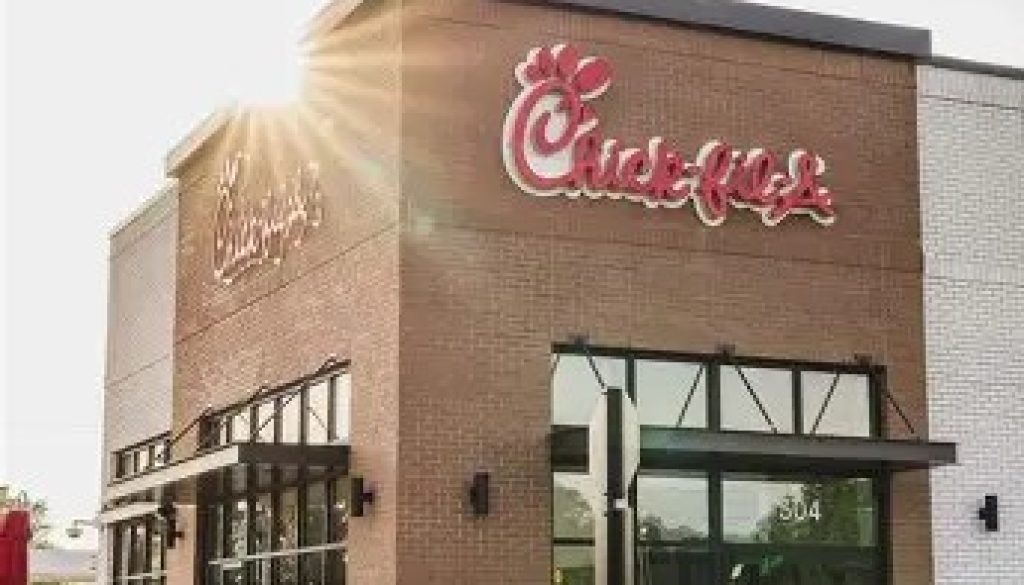 2 New Businesses Opening Soon in Same Area of Fairhope