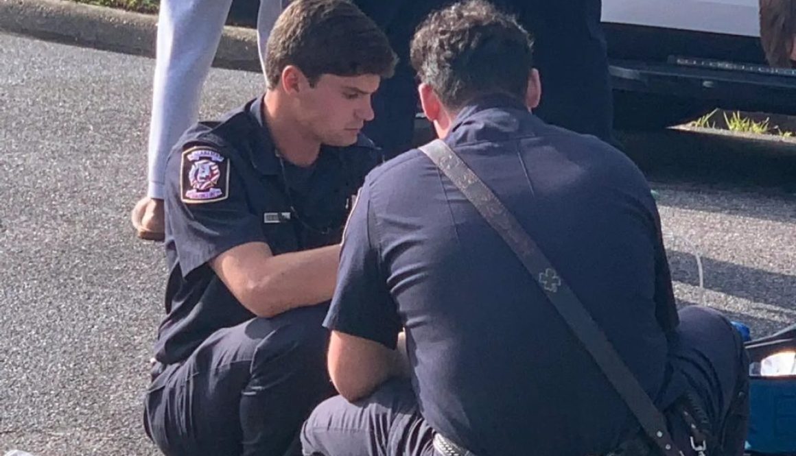 Mobile Firefighters Jump Into Action As Women Gives Birth on a Sidewalk