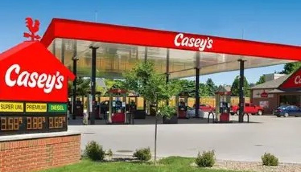 Casey’s Pizza and Convenience Stores Are Moving In