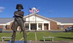 Fairhope Taking Closer Look at Becoming an Independent School System
