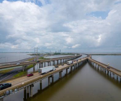 Vehicle Lands in the Mobile Bay After Wreck