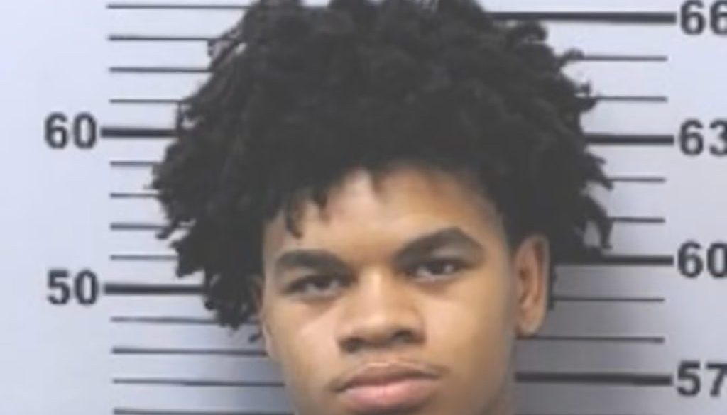 Mobile Police Engage in Two Vehicle Pursuits Within 45 Minutes of Each Other