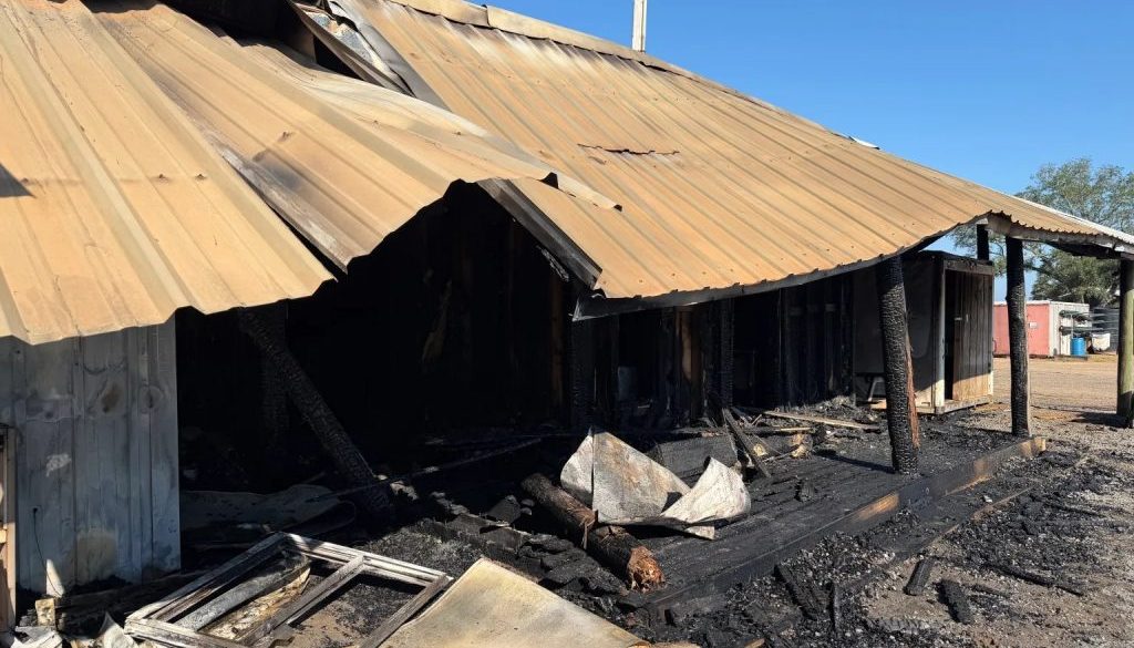 Major Fire In Robertsdale Destroys Buildings and Vehicles