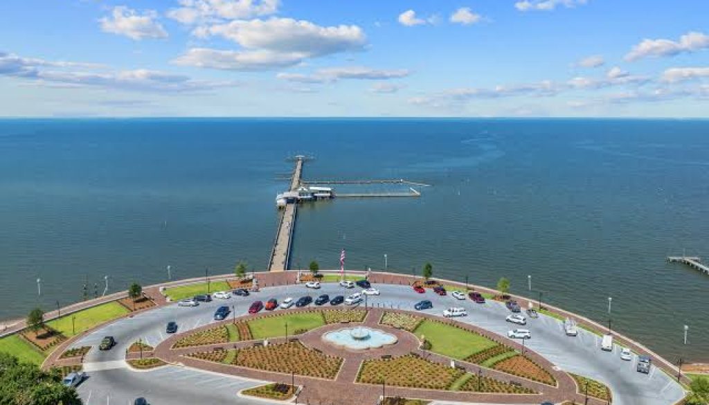Fairhope Pier Evacuated After Bomb Threat